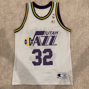 Vintage Champion Utah Jazz #32 Karl K Malone Jersey Size 40